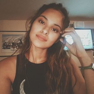 Meet your Posher, Gabriela